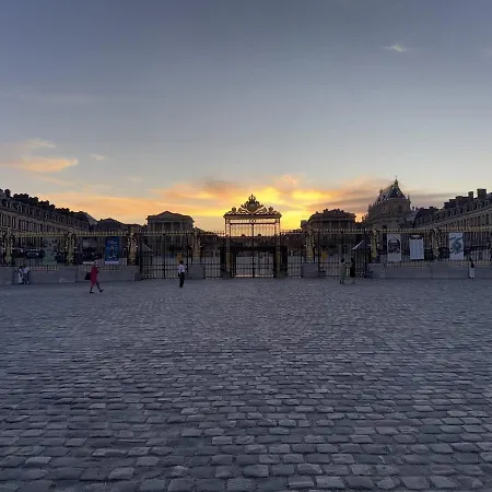 Cozy 1-bedroom Paris 35 Min 4 Guests * Versailles